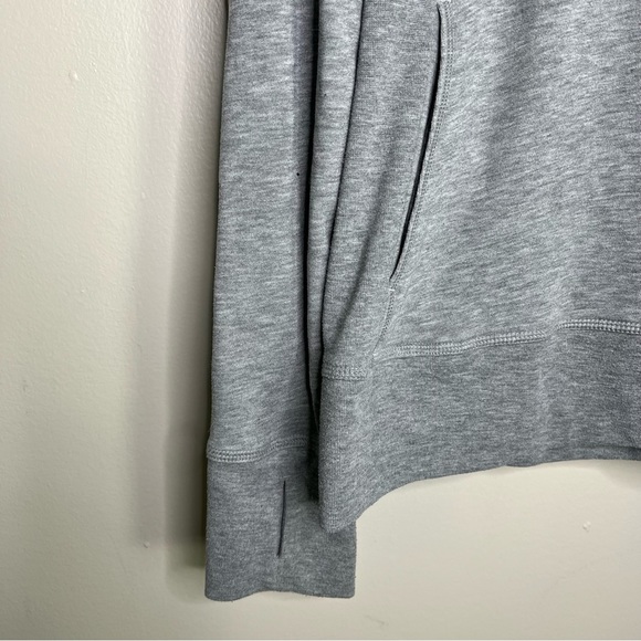Under Armour University of North Dakota Semi Fitted Gray V Neck Hoodie - size XL - Picture 2 of 6